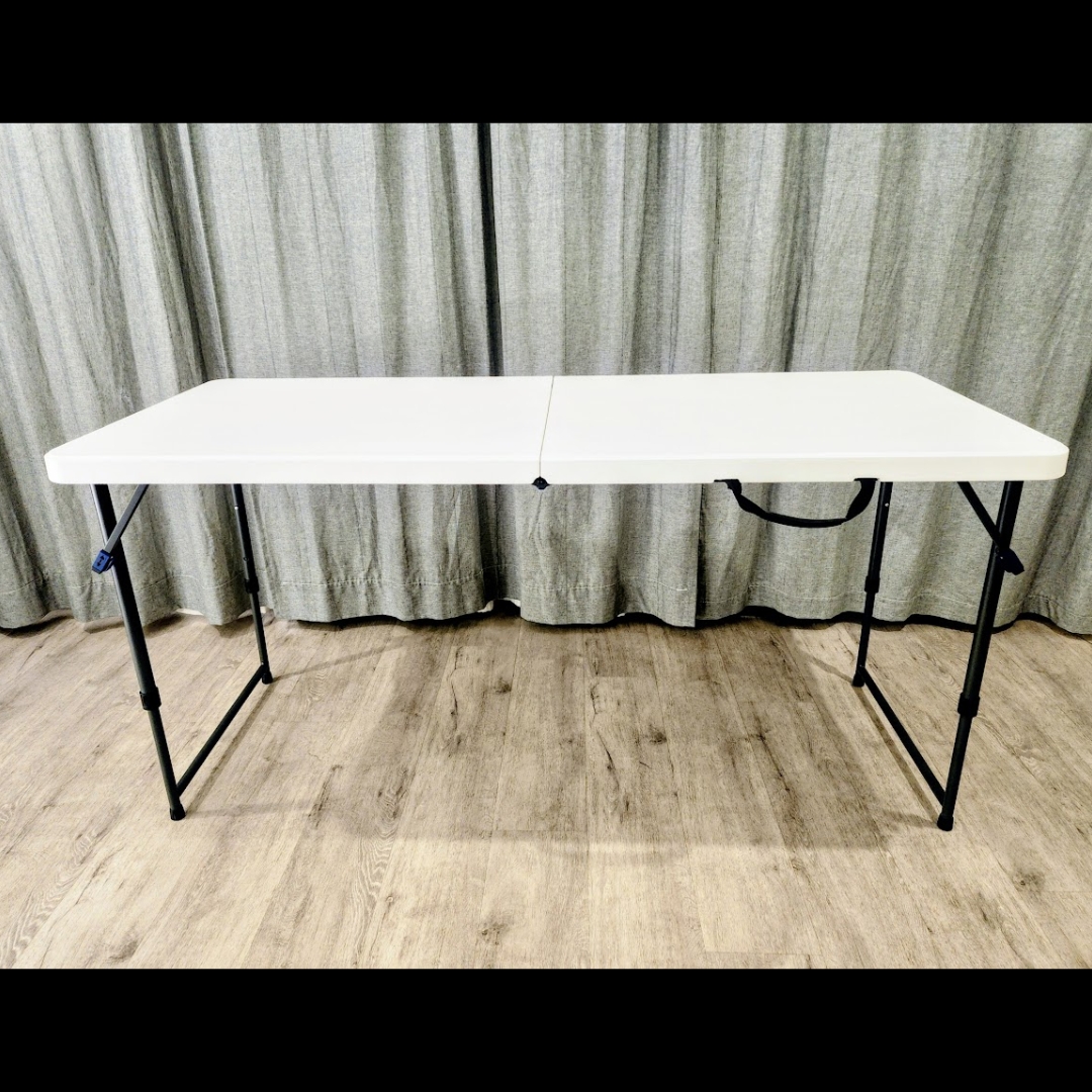 5ft Trestle Table (approx. W 64cm x L 152cm)