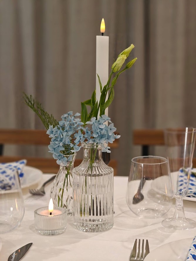 Mixed clear vintage bottles set/12 - Image 4