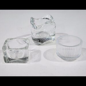 Tealight candle holder